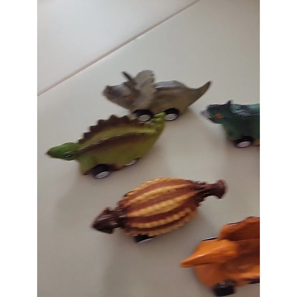 Dinobros Dinosaur Go-Kart Pull Back Plastic Toy Cars Lot  Triceratops etc..‎ 8pc
